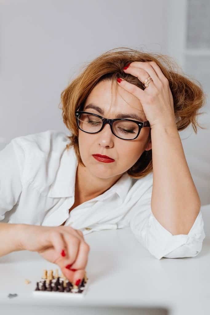 Why Smart Women Shrink